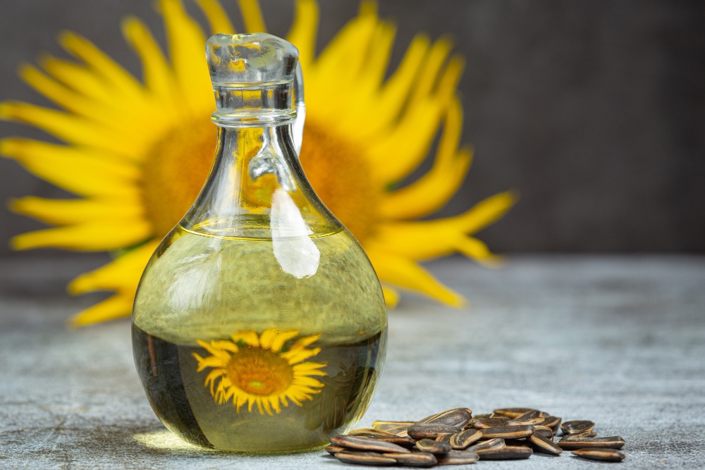 Sunflower Oil Procurement and  Price Forecasting