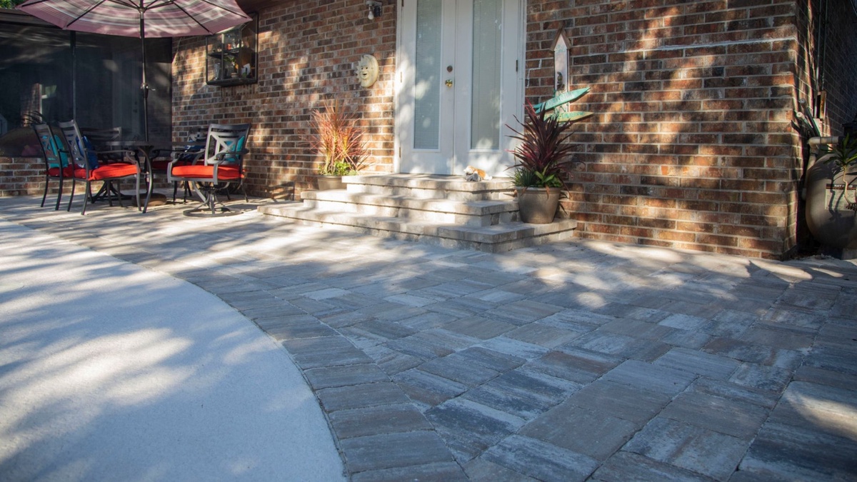 Paver Installation And Landscaping: Creating Seamless Outdoor Spaces