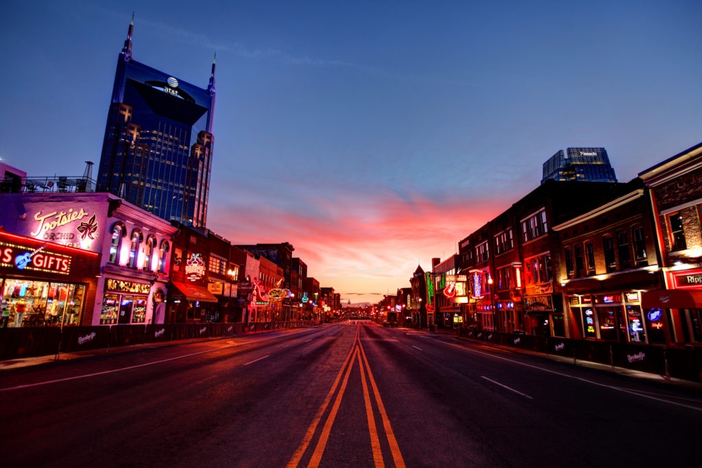 Road Trip Stopovers: Integrating Nashville into Your Tennessee Travel Package