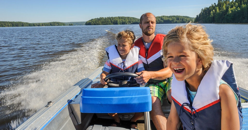 13 Simple Tips To Increase The Safety Of Your Boat