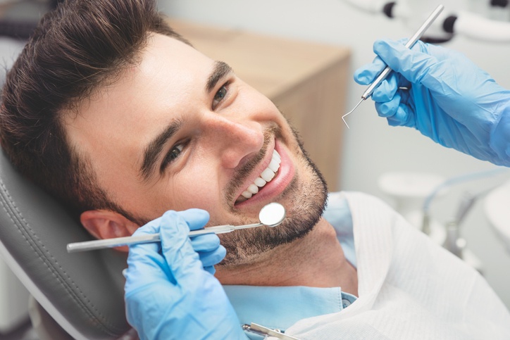 Dental Implant Cost in Pakistan: A Comprehensive Guide to Oral Health and Expenses