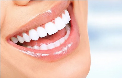 Brighter Smiles: Exploring the Benefits of Teeth Whitening