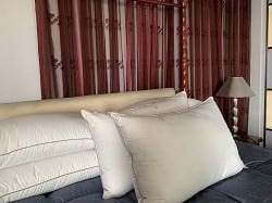 Unlocking Supreme Comfort: Oxford Super Blend Pillows Revealed