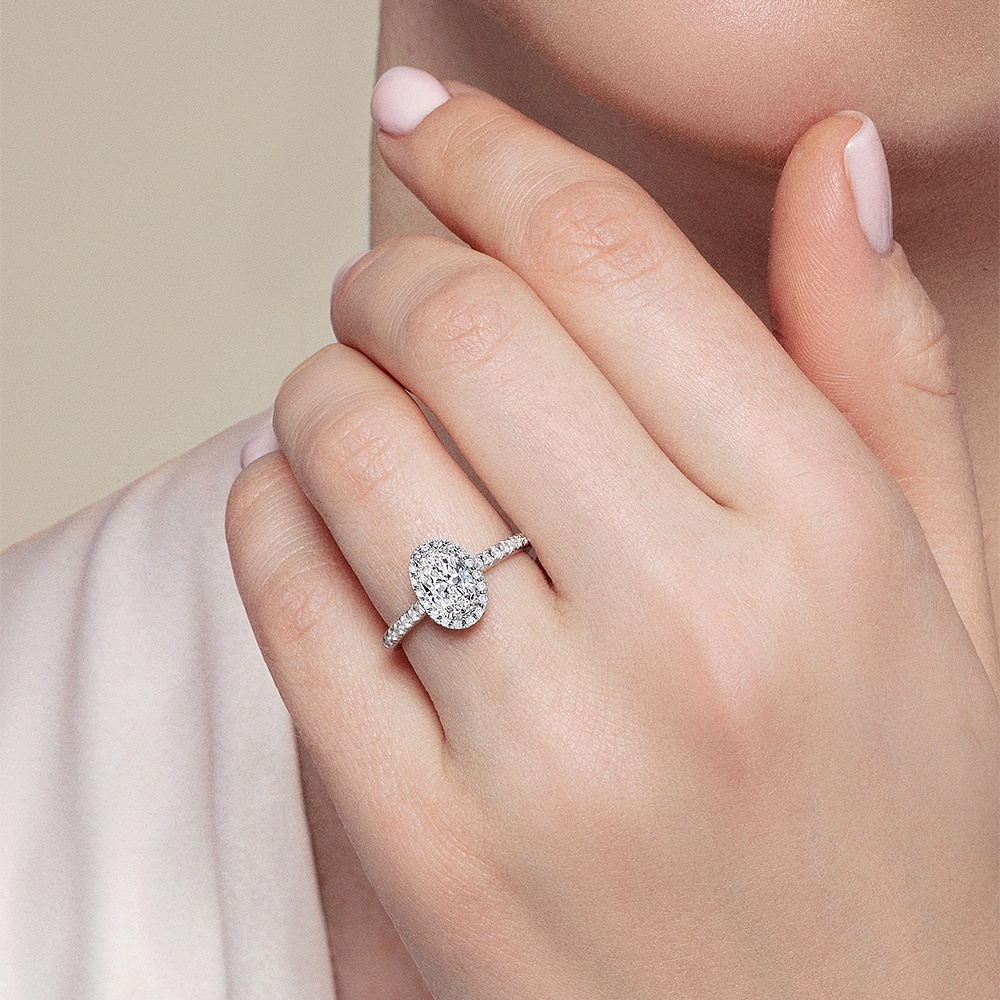 The Ultimate Symbol Of Love: Exquisite Diamond Rings