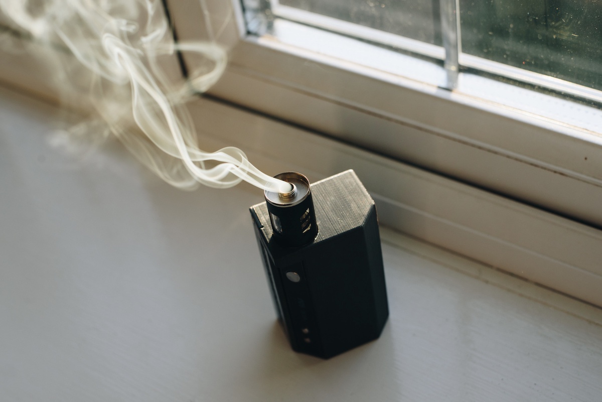 The Ultimate Guide to Mini Fog Machines: Types, Features, and Applications