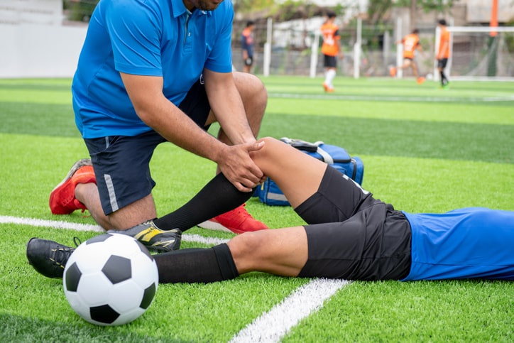 How to Manage Sports Injuries