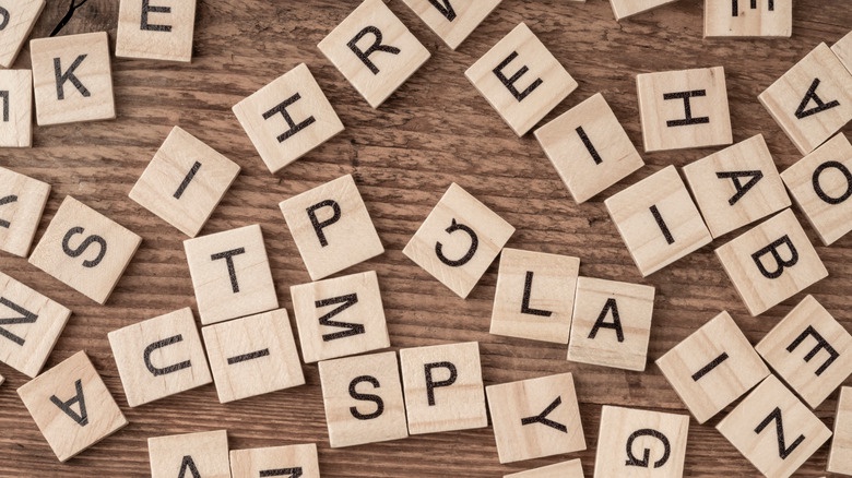 How Word Games Help you in Building a Strong Understanding of a Language