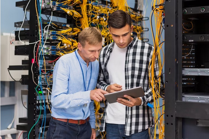 Efficiency and Expertise: The Value of Professional Data Center Decommissioning Services