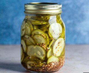 Unlocking The Secret: How To Open A Jar Of Pickles