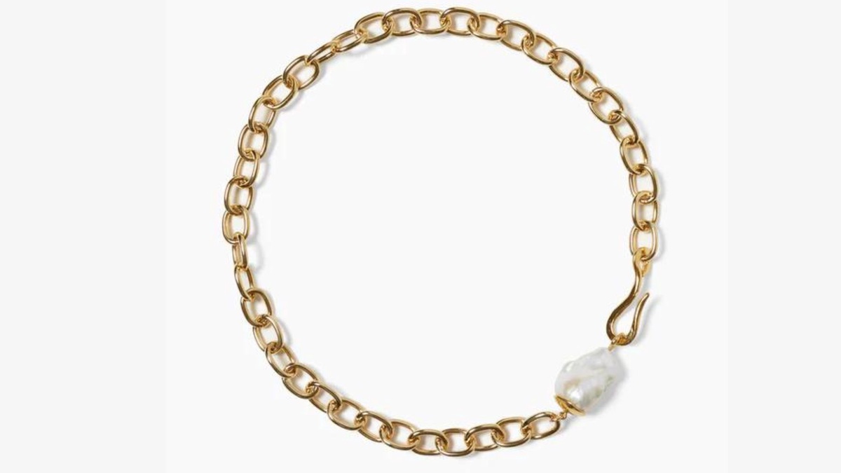 Elevate Your Style with Gold Pearl Cuff and Chain Necklace!