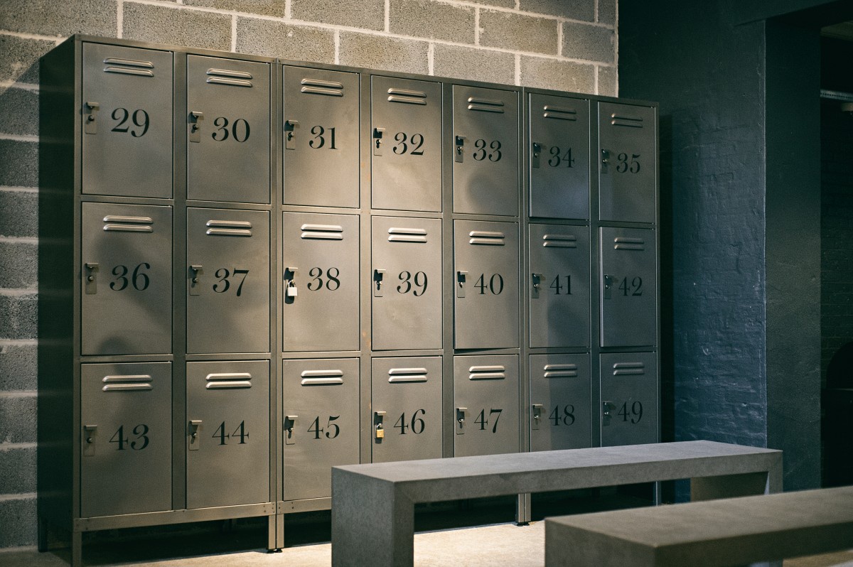 How to Customise Metal Lockers to Match Your Brand Aesthetic