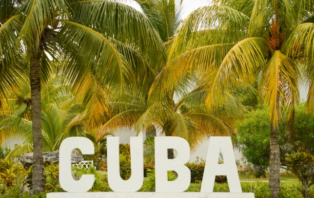 The Complete Guide to Cuba -the Treasures of the Caribbean Gem