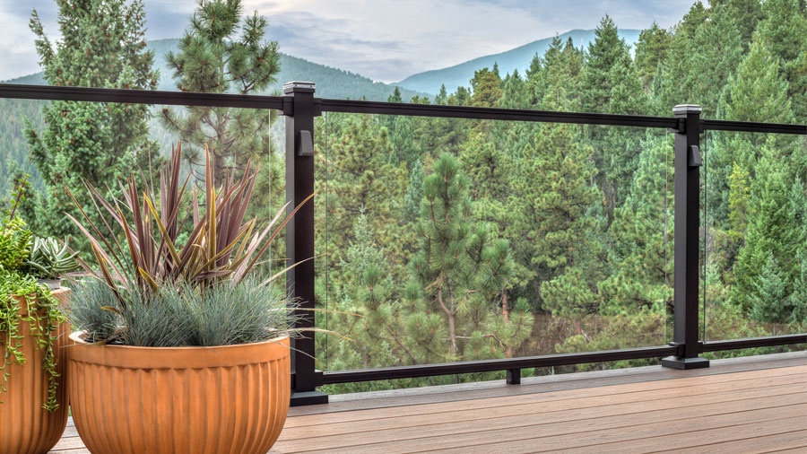 GLASS RAILING PROS AND CONS