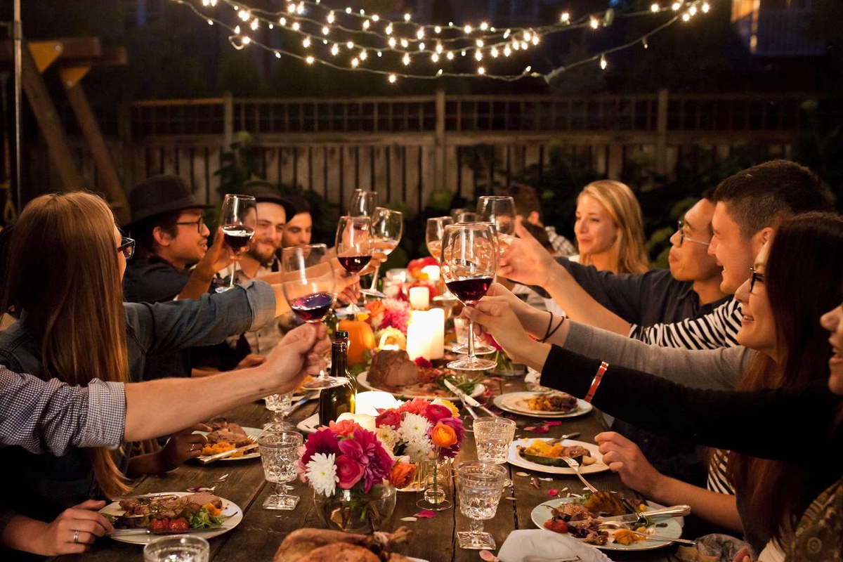 Creating the Perfect Ambiance for Your Restaurant Engagement Party