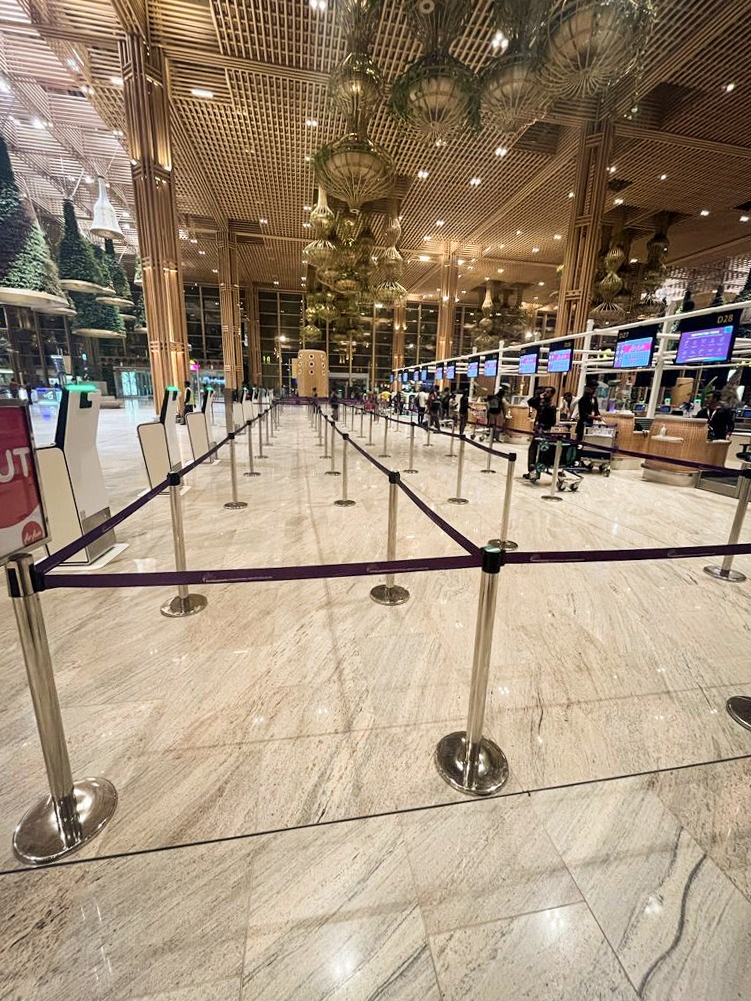 The Science of Waiting: Innovations in Airport Queue Management for a Better Tomorrow