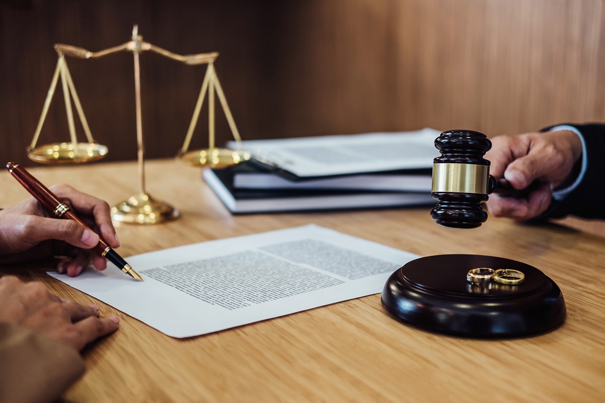 The Art of Closure: Grand Rapids Divorce Attorney Insights