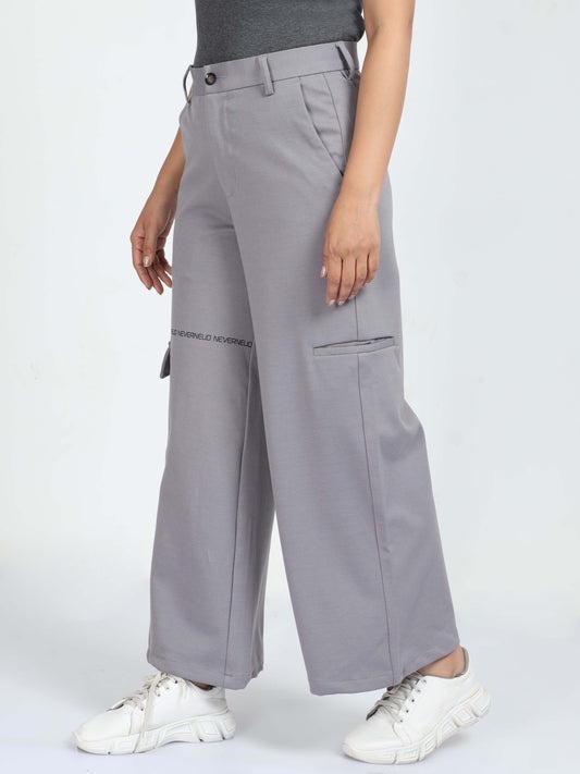 Elevate Your Style with Women's Flare Pants: A Fashion Forward Statement