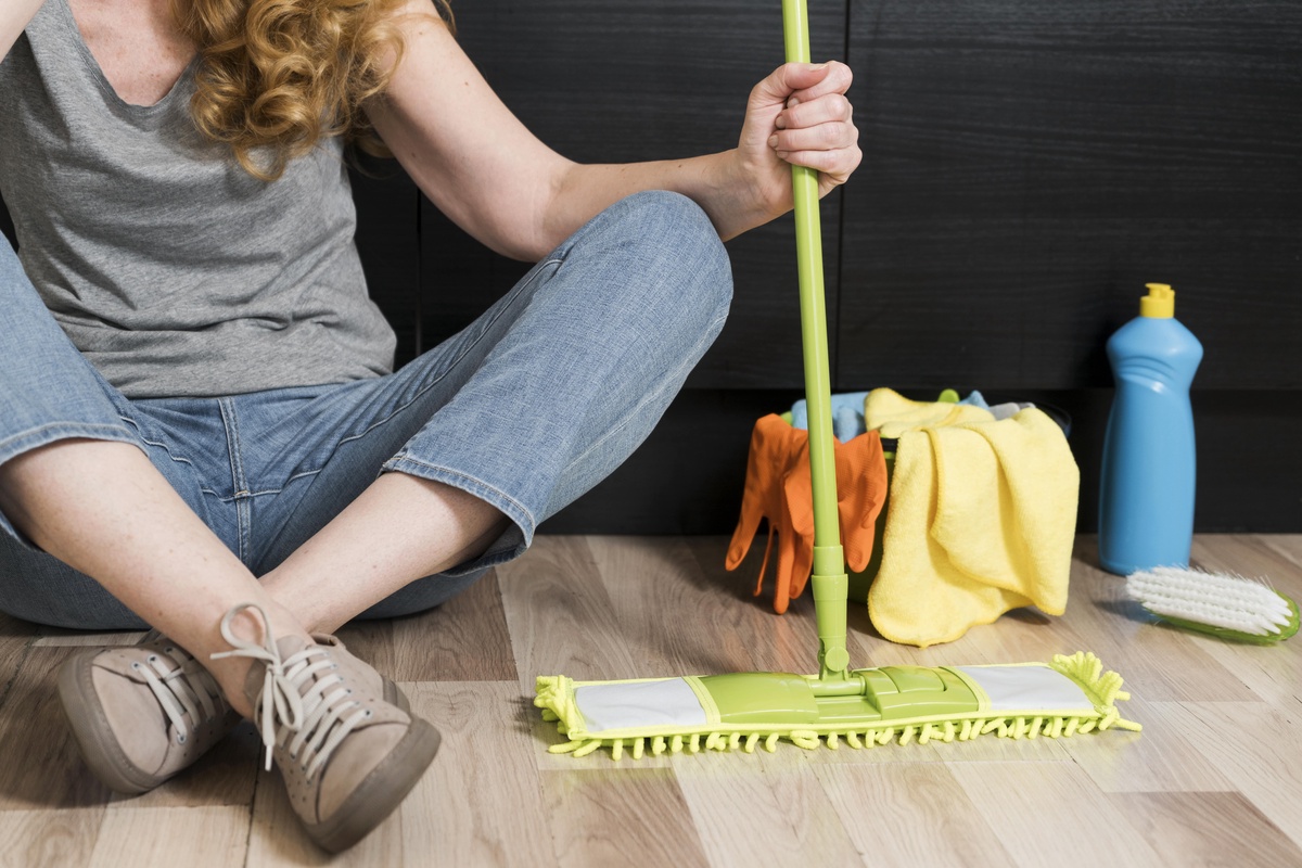 Efficient Home Refresh: Strategic Cleaning Tips for Real Estate