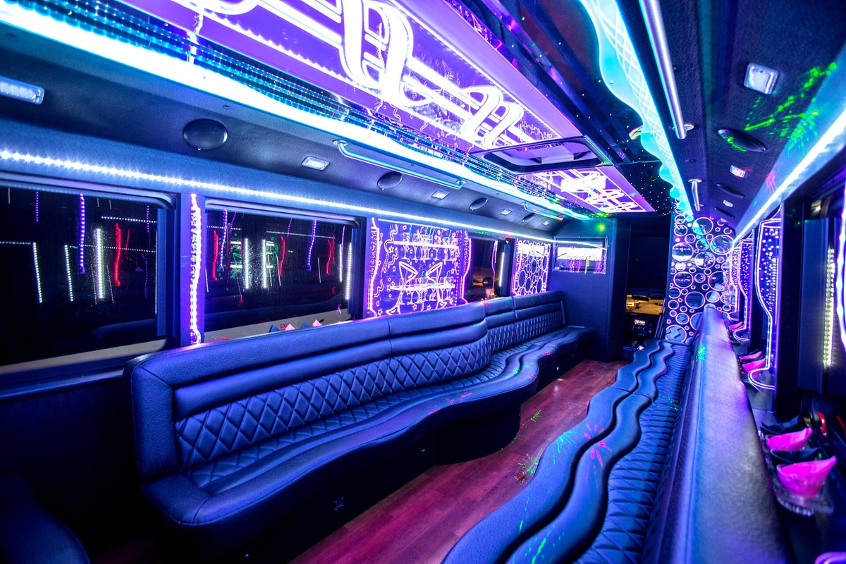 San Francisco Party Bus Rental Packages: Finding the Right Fit