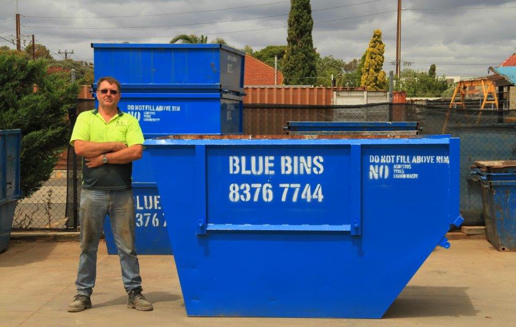 Easy Commercial Waste Management: Advantages of Hiring a Professional Skip Bin