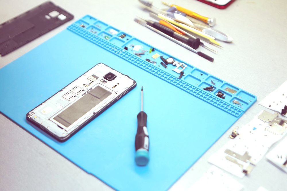 Mastering iPhone Maintenance: Tips for Longevity and Performance