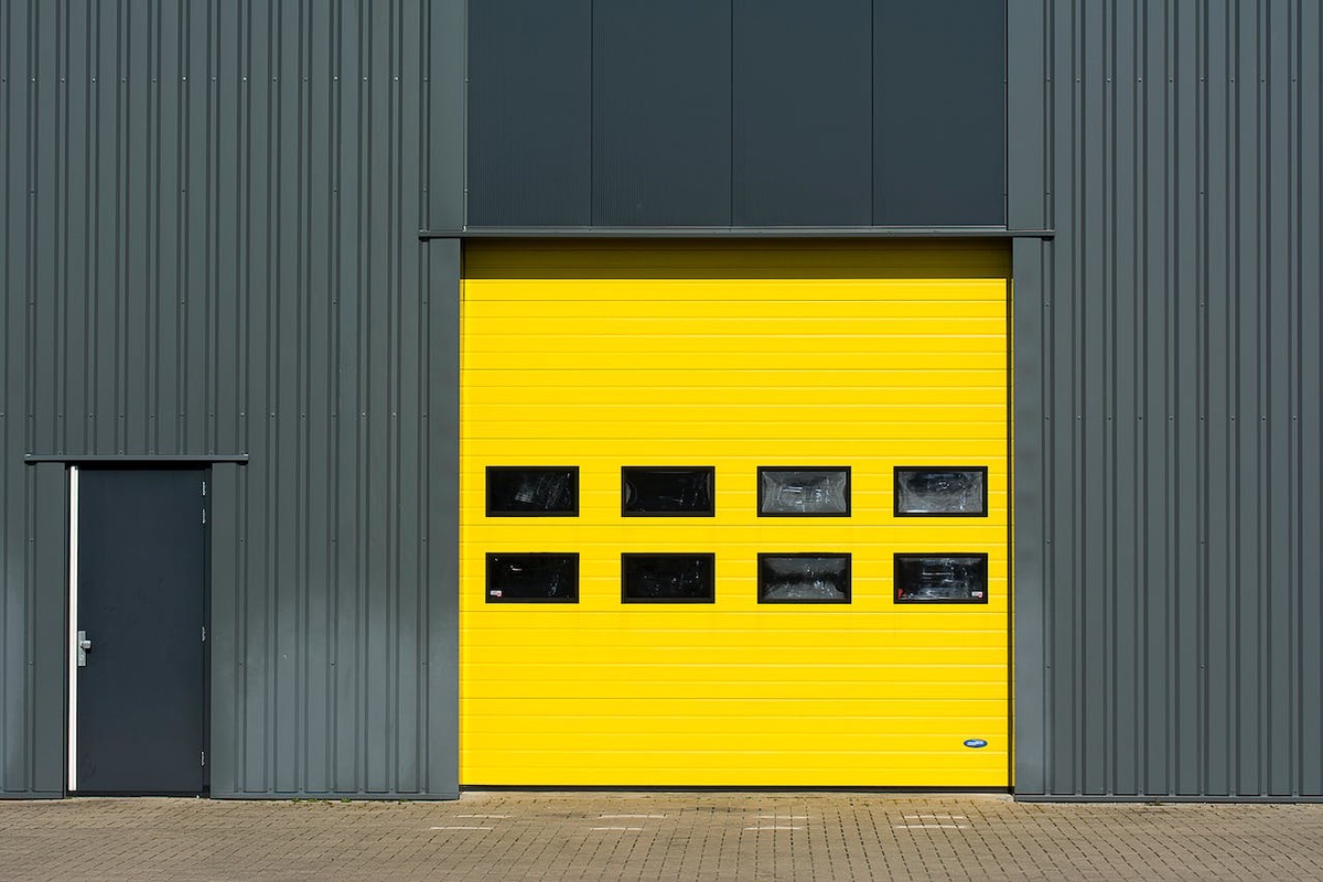 Emergency Garage Door Repair Virginia Beach – What You Need to Know?