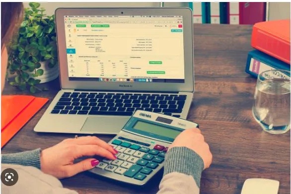 Understanding UK Taxation: How a Bookkeeper Can Help You Stay Compliant