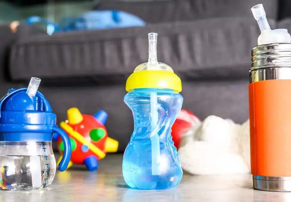 Straw-Sipper: Sip in Style with Our Innovative Sippy Cup