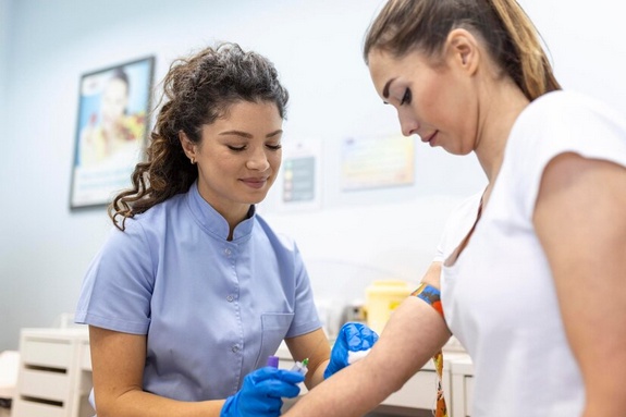 Paving Your Way to Success: The Top Phlebotomist Training Courses Unveiled