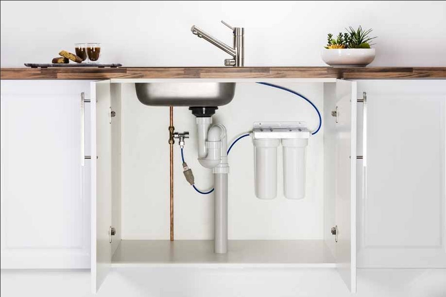 Pure Taps: Enhancing Water Quality through Under Sink Filtration