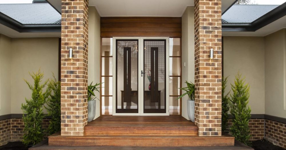 Front Door Security Screen Trends: Noosa's Stylish Safety Solutions