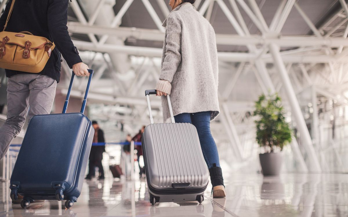 Navigating London with Ease: The Unmatched Luxury of Luggage Carry Services