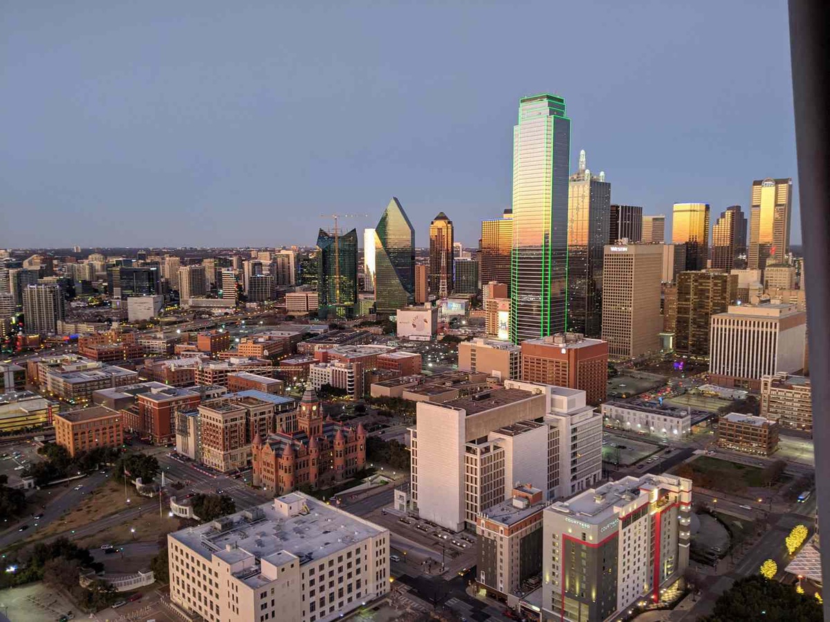 Easy and Unforgettable: A Guide to Traveling in Dallas