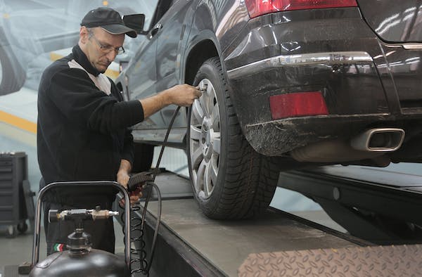 Precision on the road: Farnborough Wheel Alignment