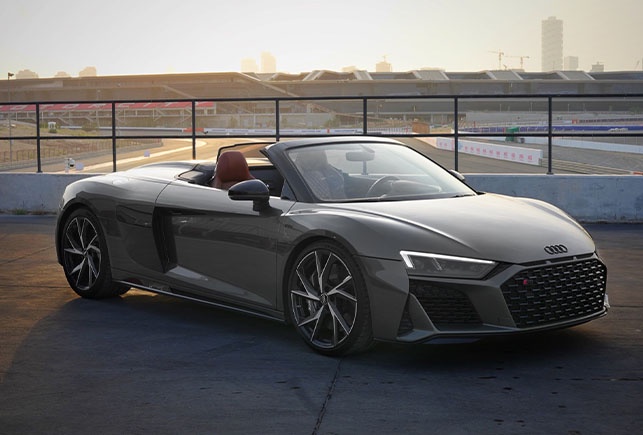 Experience Luxury in Dubai: Rent an Audi R8 with Masterkey Luxury Car Rental