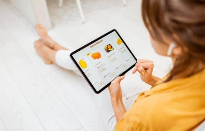Savoring Convenience: The Magic of Online Grocery Delivery