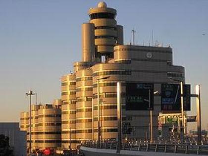 From Tarmac to Cityscape: Best Paris Airport Transfer service Tips.