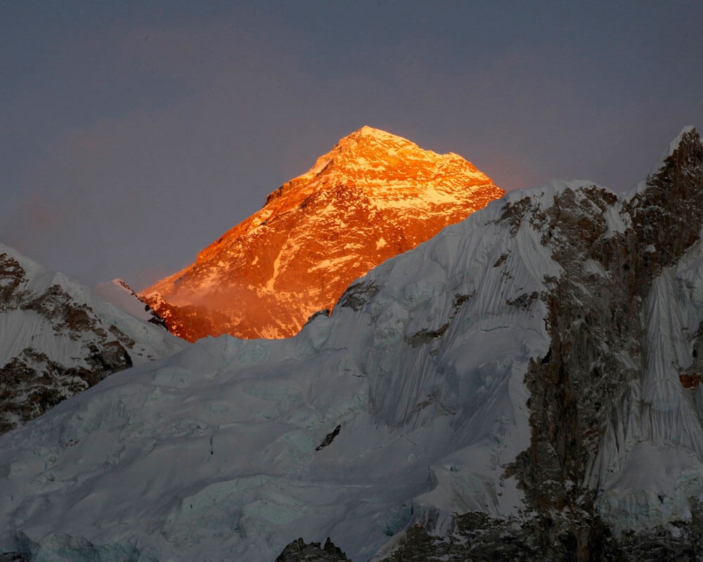 Tea Houses vs. Camping: Accommodation Options on the Everest Base Camp Trek