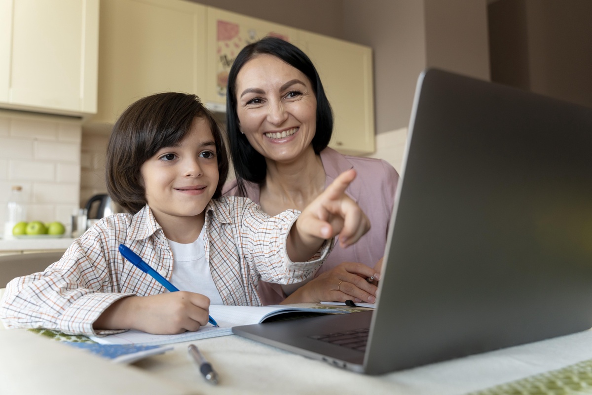 Nurturing Success: A Guide to Finding the Best Home Tutors in Delhi NCR for Your Child's Academic Journey