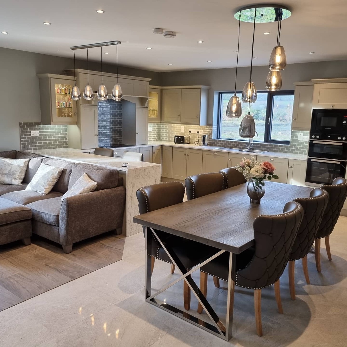 Crafting Dream Kitchens in Mallow: Exploring Our Signature Designs