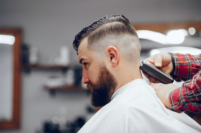 Unlocking the Art of Adult Haircuts: Expert Tips for a Stylish Transformation