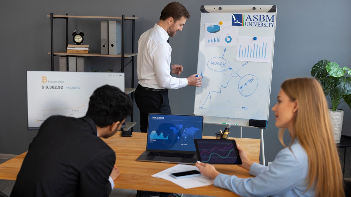 How can ASBM University's MBA Program Help Students use Business Analytics to Stay Ahead of Market Trends