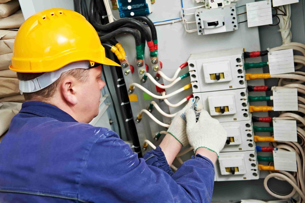 Empowering Your Home: Tips and Tricks from Expert Electricians