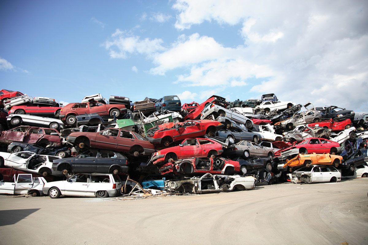 Why Metal Recycling Should Be a Priority for Nissan Wreckers?