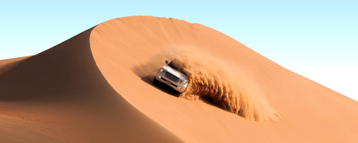 Dune Bashing in Dubai