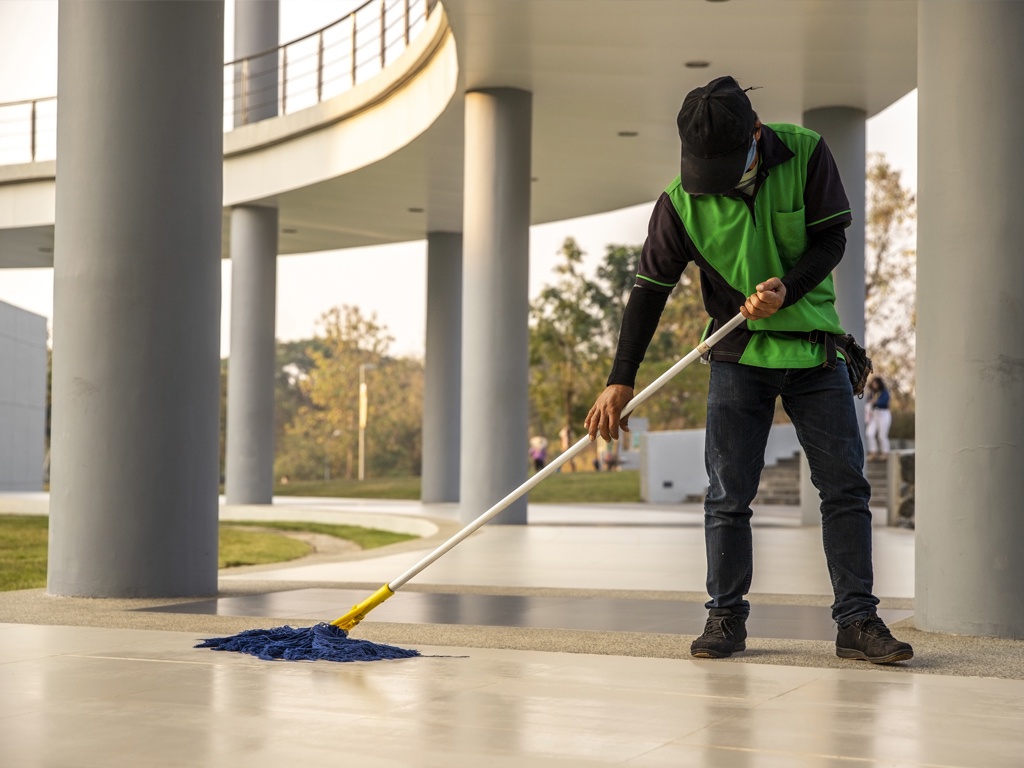 Green Cleaning Solutions: Eco-Friendly Services for a Healthier Space