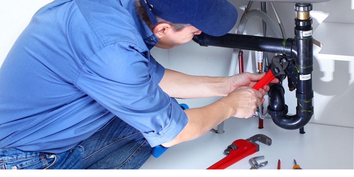 7 Signs You Need a Plumber in Hyderabad