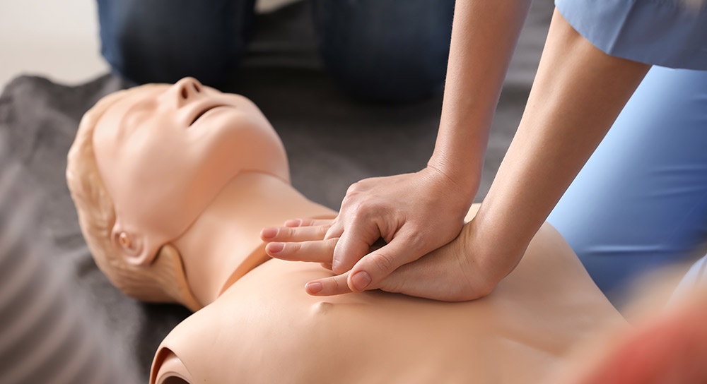 Find Out The Most Reliable CPR Training Near Me In Houston