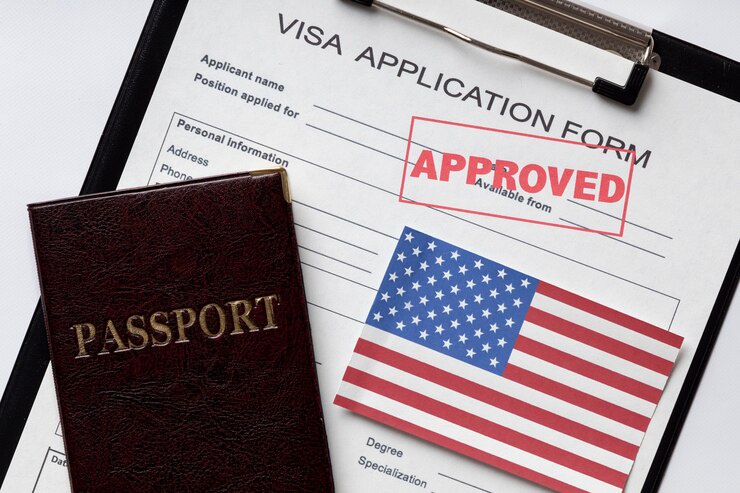 L1 Visa vs H1B: Key Differences & Benefits