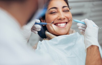 How to Choose the Best Dentist for Your Smile Correction in Las Vegas